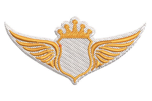 Winged Crown Frame: A Designer’s Practical Review
